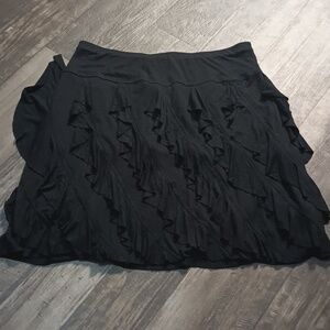Women's INC 1X Black Short Ruffle Mini-skirt    ps